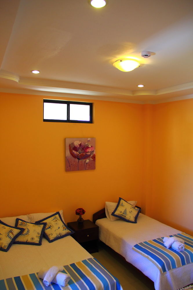 Hostal Duncan Пуэрто-Айора Экстерьер фото