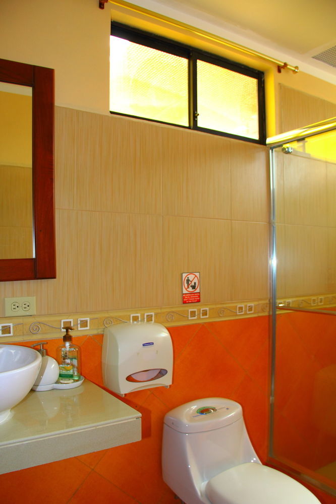 Hostal Duncan Пуэрто-Айора Экстерьер фото